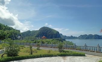 Catba Island Hotel