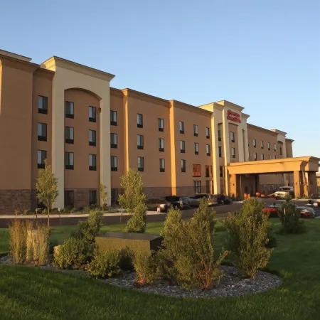 Hampton Inn & Suites Billings West I-90 Отели в г. Лорел