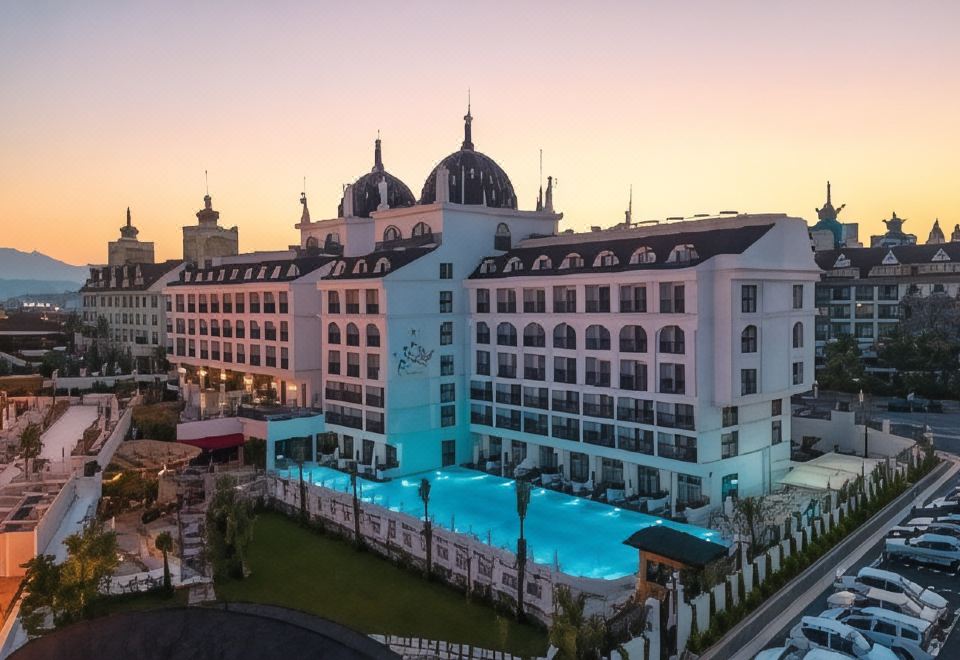 hotel overview picture