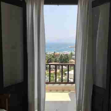 Elea Apartment - Amazing Sea View Rooms
