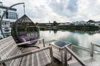 L'Escale Royale Isle Adam Hotels in L'Isle-Adam