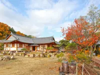 Sangju Eopungdae Hwangto Hanok Pension - 2-Star