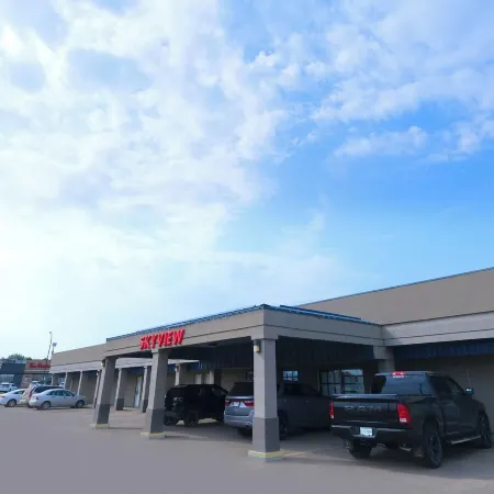 Skyview Motel