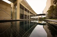 The Frames - Couples Retreat with Private Heated Pool, Spa & Sauna - Kolam Renang