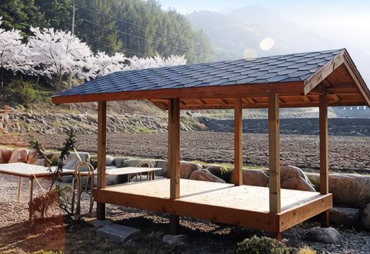 펜션 외부 정원