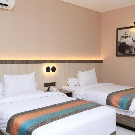 Eno Front One Hotel Semarang