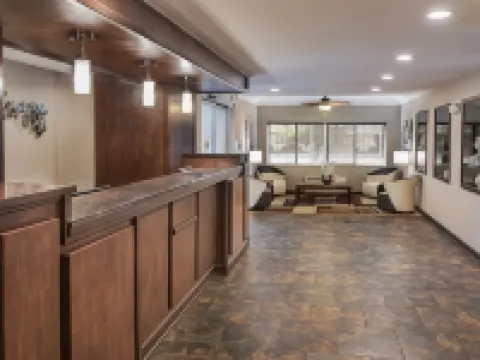 Best Western Crown Inn  Suites Hotels in Batavia