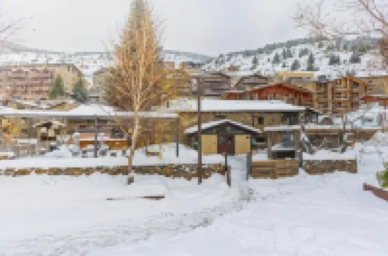 Mountain Hostel Tarter Hotel di 