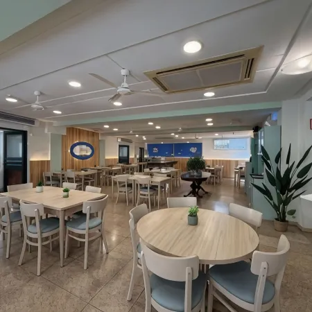 Hostal Rom Familiar