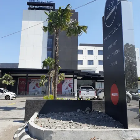 Neo+ Waru Sidoarjo by Aston