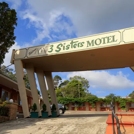 3 Sisters Motel