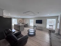 Charming 1-bedroom apartment at Seacoast Adventure Hotels in Windham