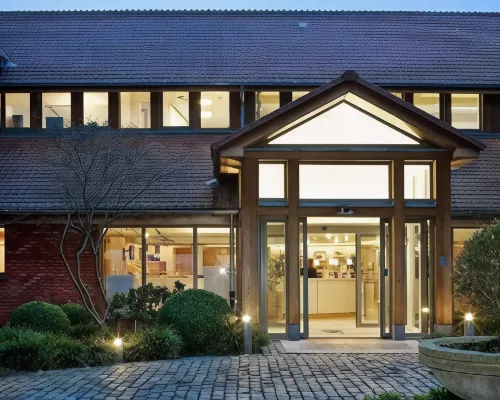 阿斯普利亞皇家等級酒店及Spa 鄰近赫曼-德普地鐵站的酒店