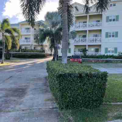 Perfectly located Condo in Frigate Bay. Others