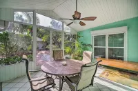 Private Oasis at the Beach with HEATED Pool, Dock and Boat…..Dolphin paradise! - 자쿠지