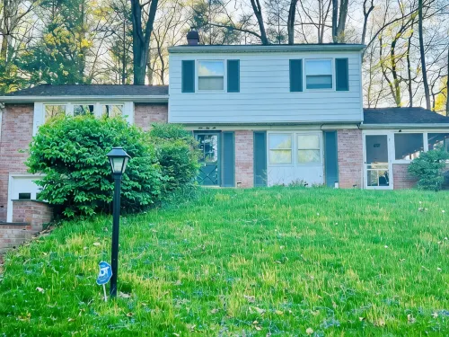 Sleeps 12/Mid-Century Cool/Minutes to Stadium