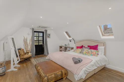 Rosie’s Retreat:2 Bedroom Farm Cottage- ShireStays