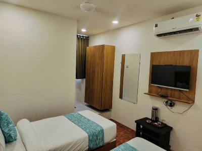 Hotel R Pacific