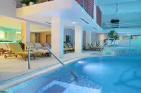 Mona Plaza Zlatibor - Pools