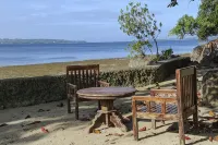 Isla Hayahay Beach Resort and Restaurant - Beach