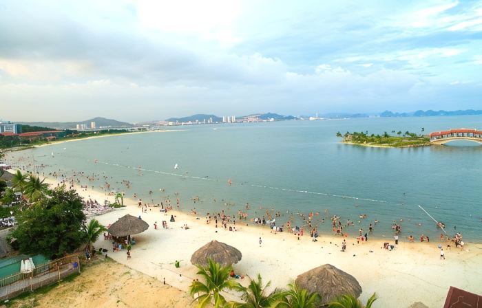 Golden Palm HaLong Hotel
