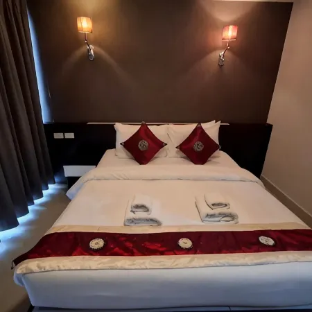 Baan Bangsarey Hotels