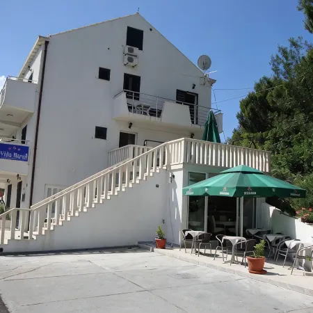 Villa Royal