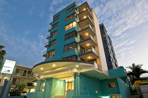 Aqualine Apartments on the Broadwater
