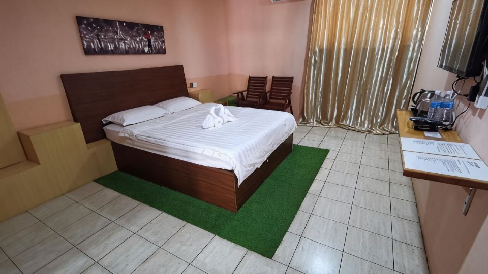 Indah Inn
