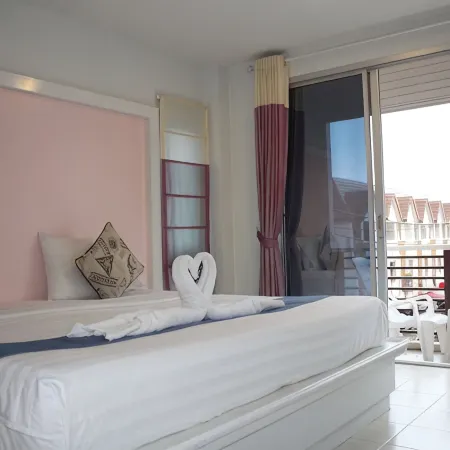 Phuket Racha Kata Homestay