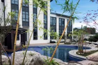 Yixing Lingquan Valley Holiday Hotel - Rooftop Pools
