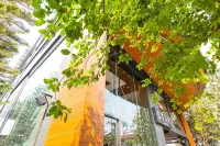 Stay Hotel BKK Отели рядом с достопримечательностью «Ратчадафисек»