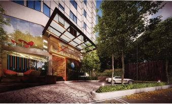 J-Hotel by Dorsett