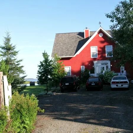 Little Shemogue Inn