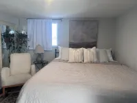 Charming studio in delightful La Mesa with WiFi, AC and Deck Hotels near Lake Murray