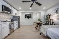 The Vanderbilt Mansion Apt 12 Near Downtown and TWU - Apartments
