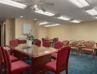Super 8 by Wyndham Harrison OH