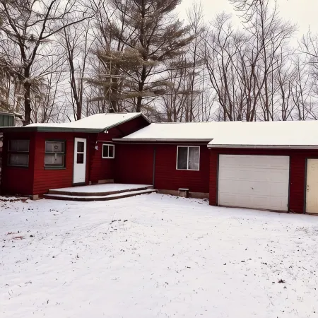 Bear Point Hideout on Menominee River