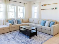Fifa World Cup Spacious Lake House 4 Br, 2 BA U1 Hotels in Braintree