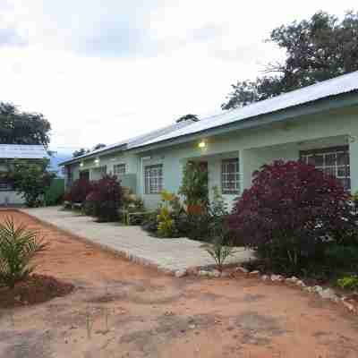 Masikiro Self-Catering Units Hotel Exterior