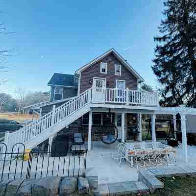 Casino! Golf Course View! Not Located in a Community with Any Additional Fee. Hotel Exterior