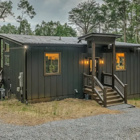 Brand New Relaxing Mountain Retreat