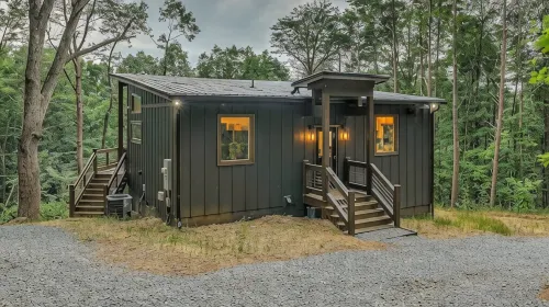 Brand New Relaxing Mountain Retreat