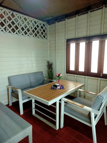 รูปภาพของWooden House On The Bay