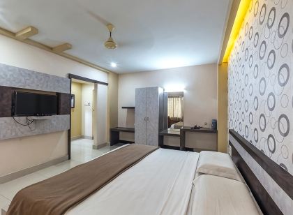 Hotel Bhimas Paradise