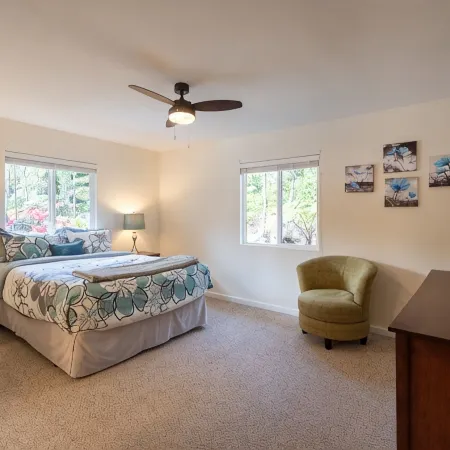 Tranquil private home 5 minutes to Hawai'i Volcanoes National Park