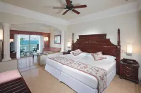 Riu Palace Las Americas - All Inclusive - Adults Only - مسبح غير متناهي