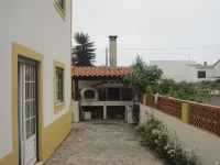 Between Nazareth and S. Pedro de Moel