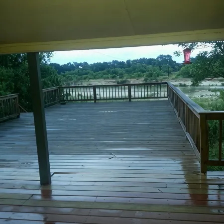 Nueces River, Texas Hill country,Private Riverfront Property on the Nueces River