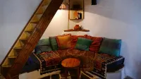 Little Yellow House With Beautiful Sea View - 3 stjerner